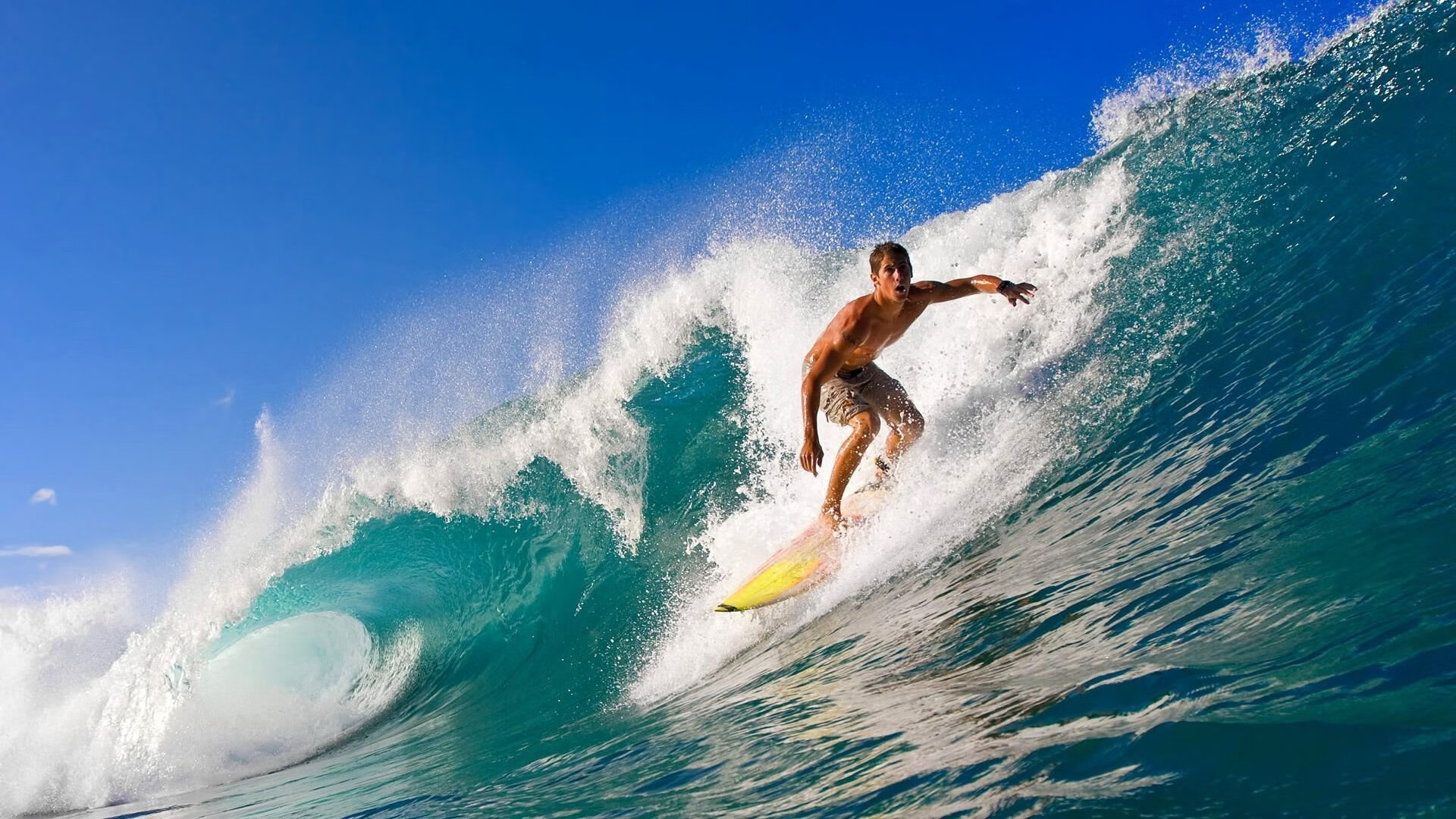 特色足球文化在海外推广，提升国家体育软实力，足球特色学校文化