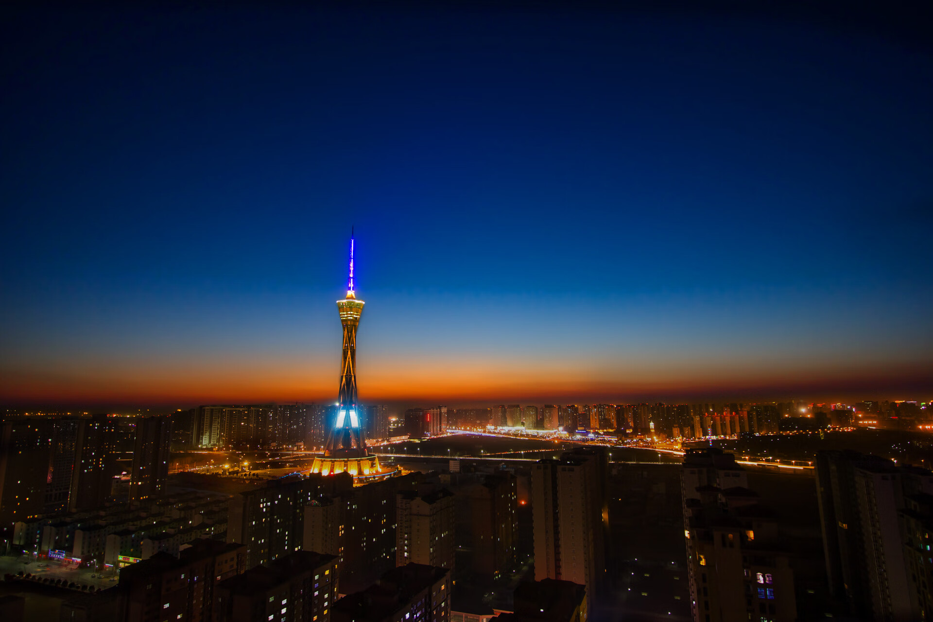 国字号球队训练设施全面升级，国字号最炸裂进球