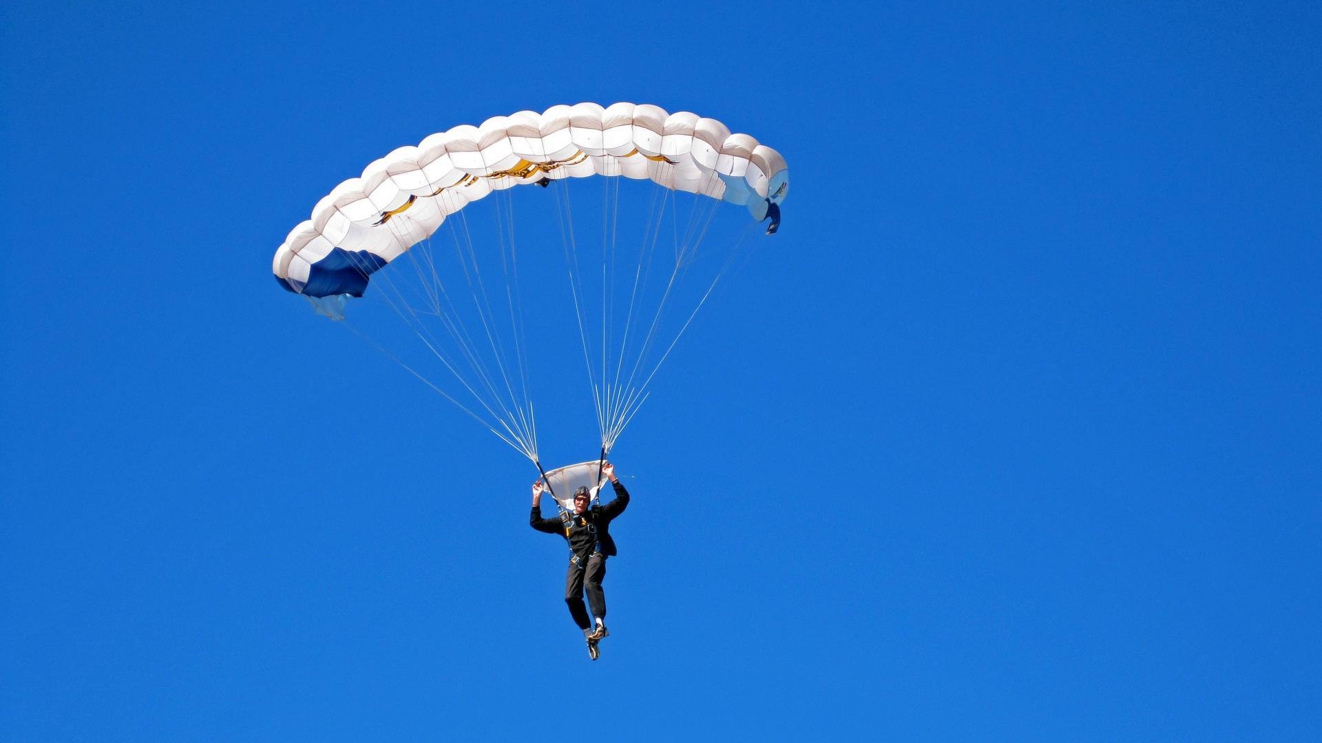 Kaiyun官方登录入口-陈艺文：每一跳都是全力以赴，陈艺文_每一跳都是全力以赴的舞蹈